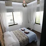 Apartment G.r Heart Nicosia